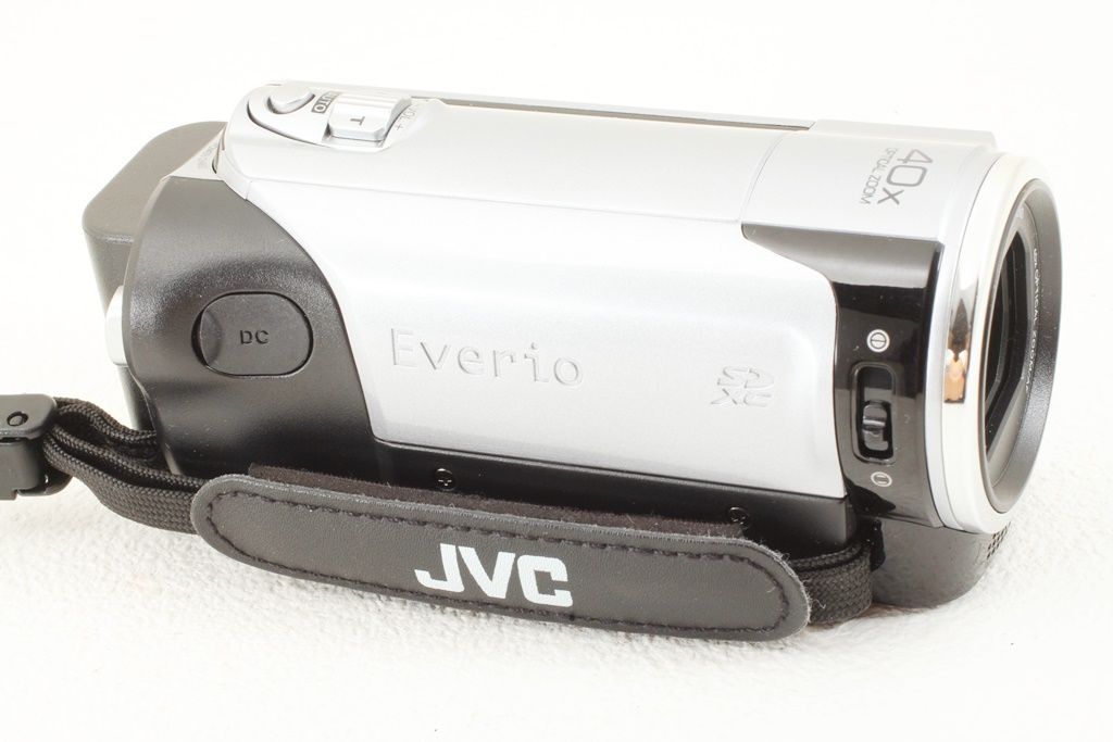 極上品 JVC Victor ビクター Everio GZ-HM438 シルバー ビデオカメラ