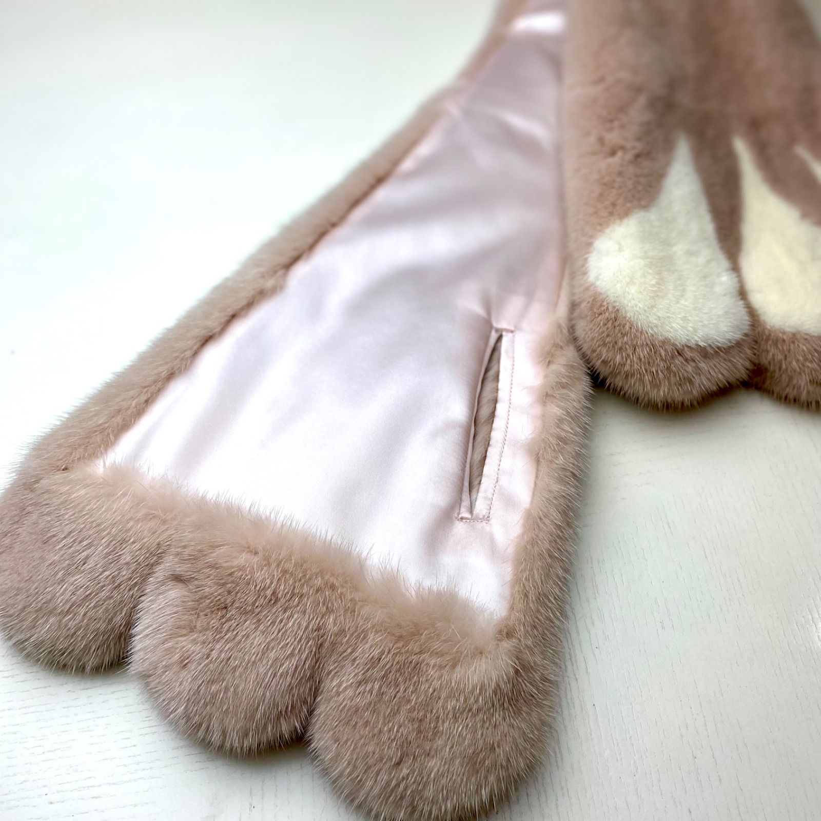 クリスマスフェア🎄🤶1点限定‼︎*SAGA MINK* パール付きミンク