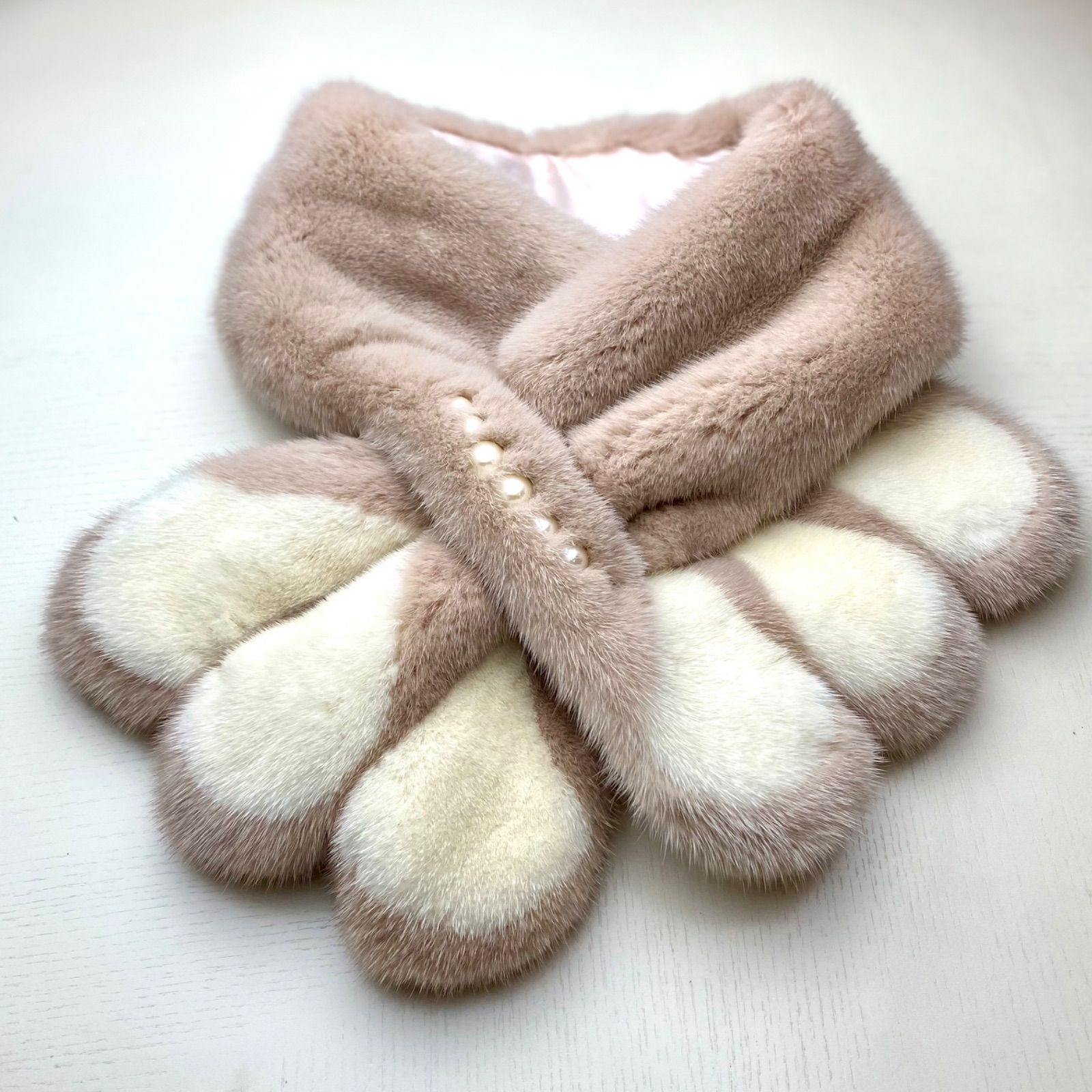 クリスマスフェア🎄🤶1点限定‼︎*SAGA MINK* パール付きミンク