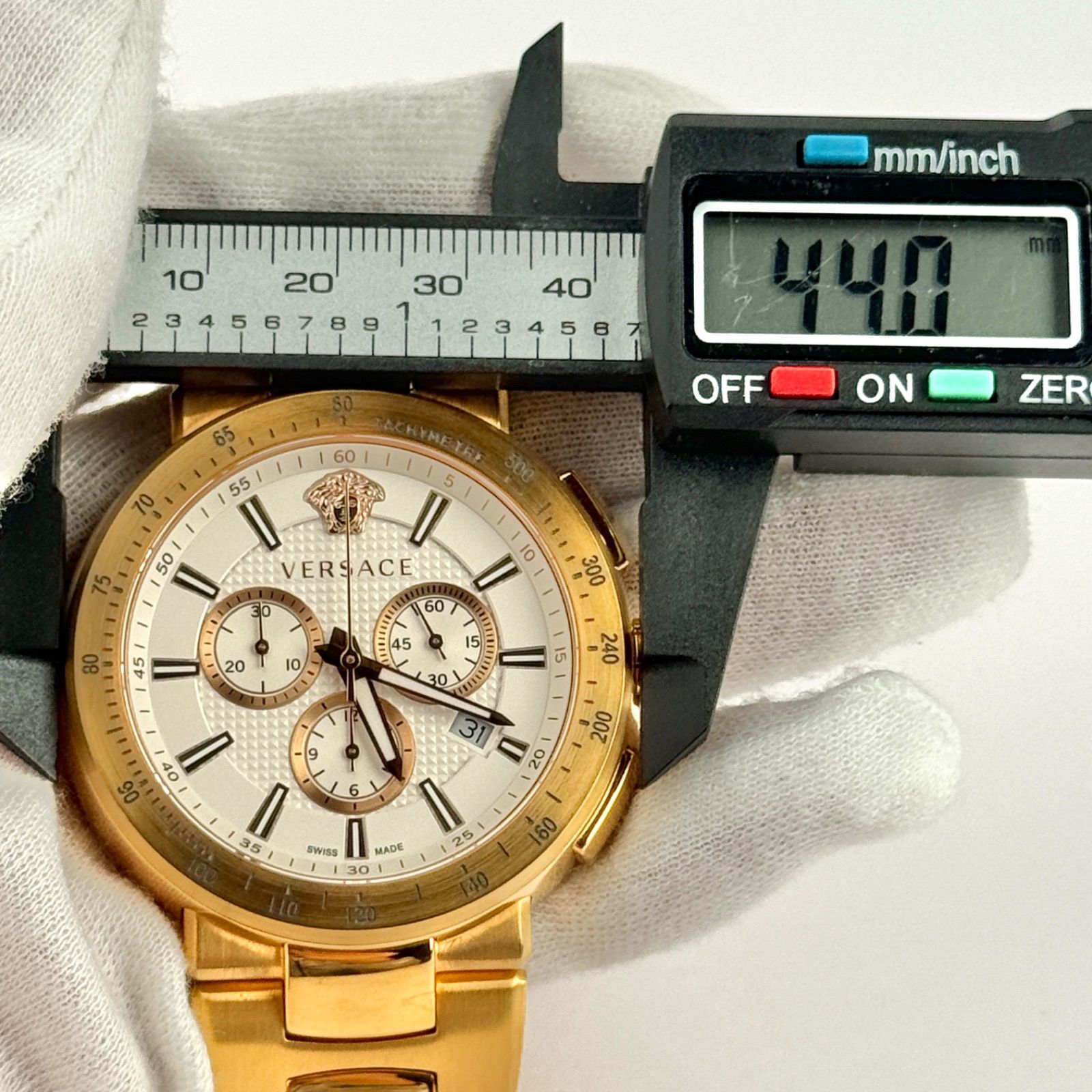 ヴェルサーチ ミスティックスポーツ メデューサ 新品電池 メンズ