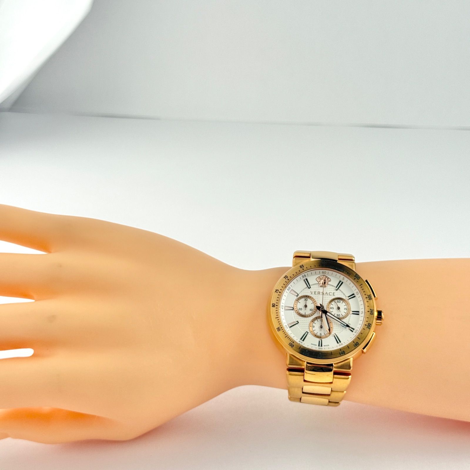 ヴェルサーチ ミスティックスポーツ メデューサ 新品電池 メンズ