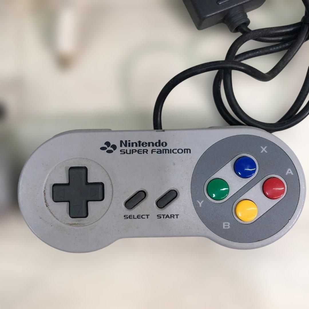 送料無料 スーパーファミコン 本体 SHVC-001 箱付き 通電OK