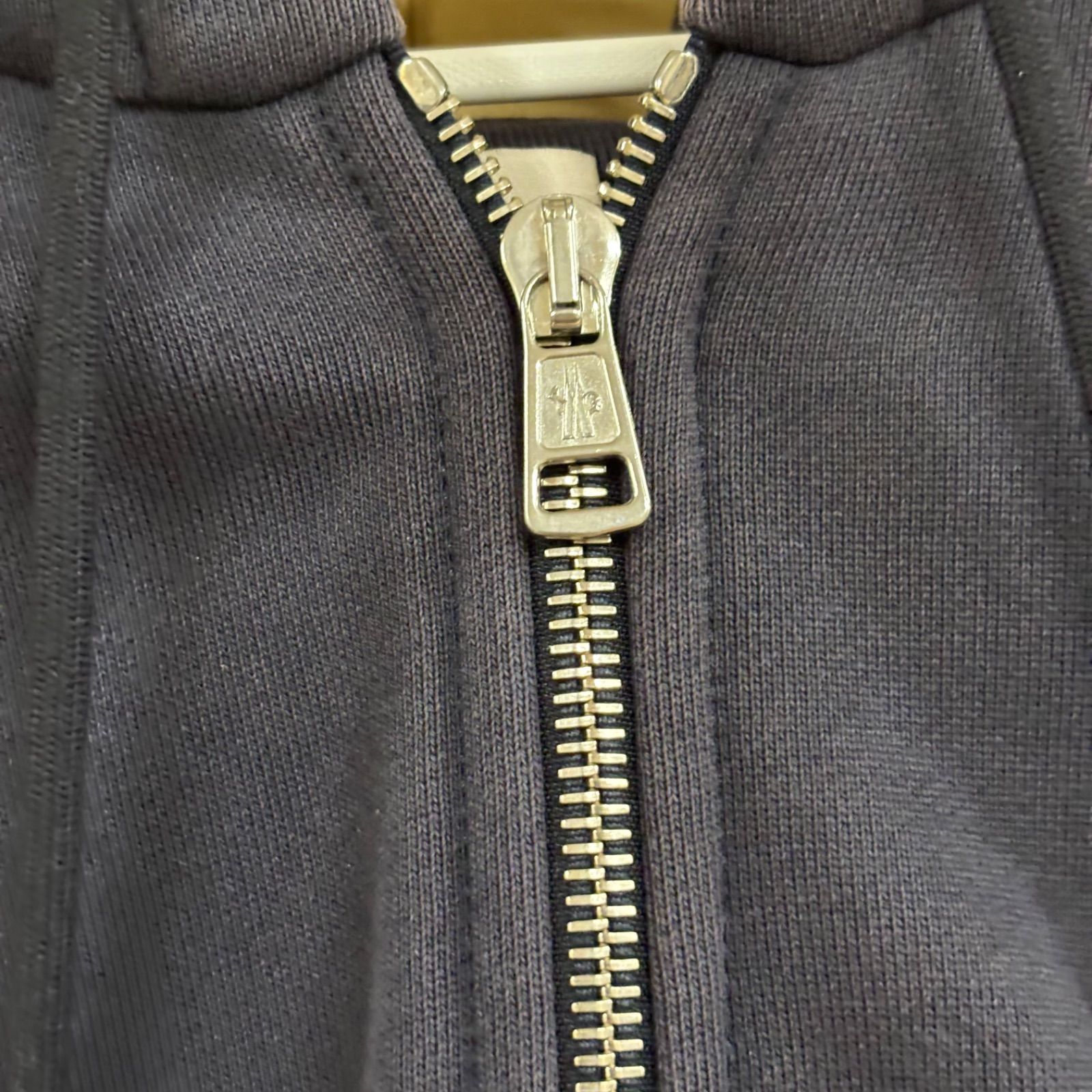 ◎ MONCLER モンクレール ジップアップパーカー ネイビー M
