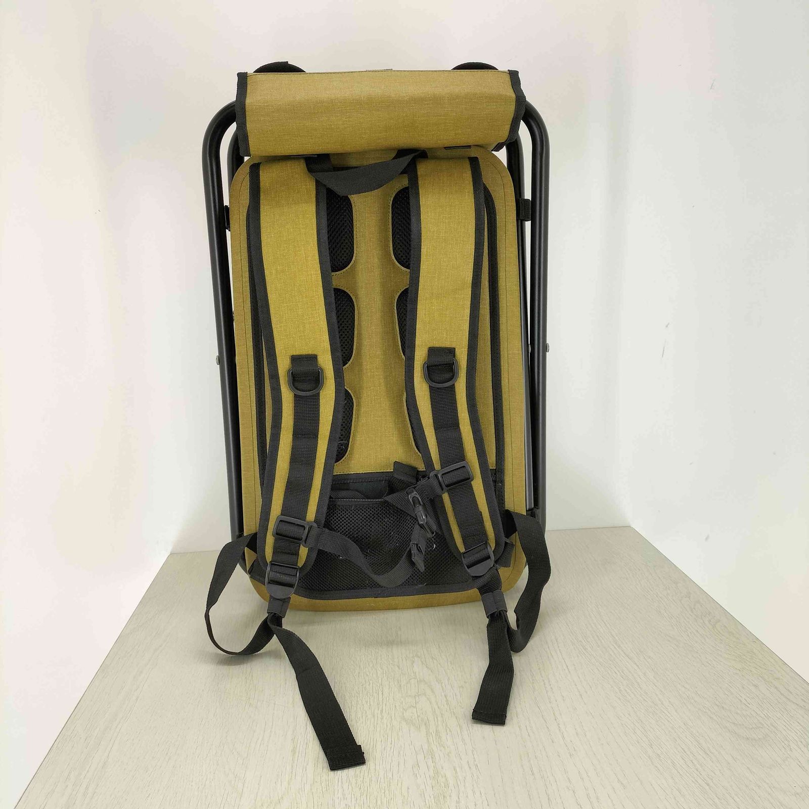 ユーズドフルギ USED古着 {{ispack}} ネオキャンバスマーク2リュック