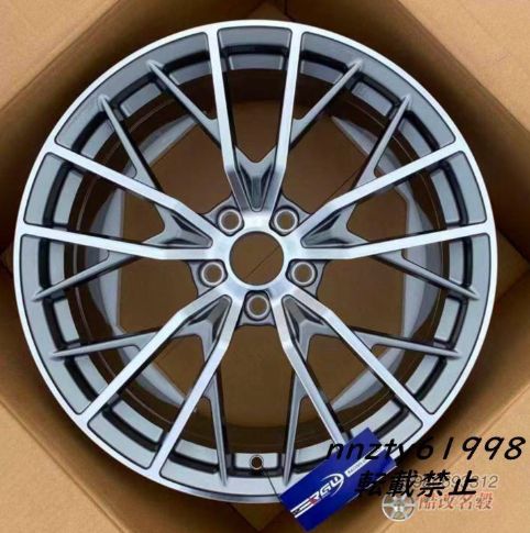  自動車改造19インチ レクサスLS 500 h ES RX UX IS LM GS用の鍛造ホイールに対応 19インチ タイヤ ホイールセット