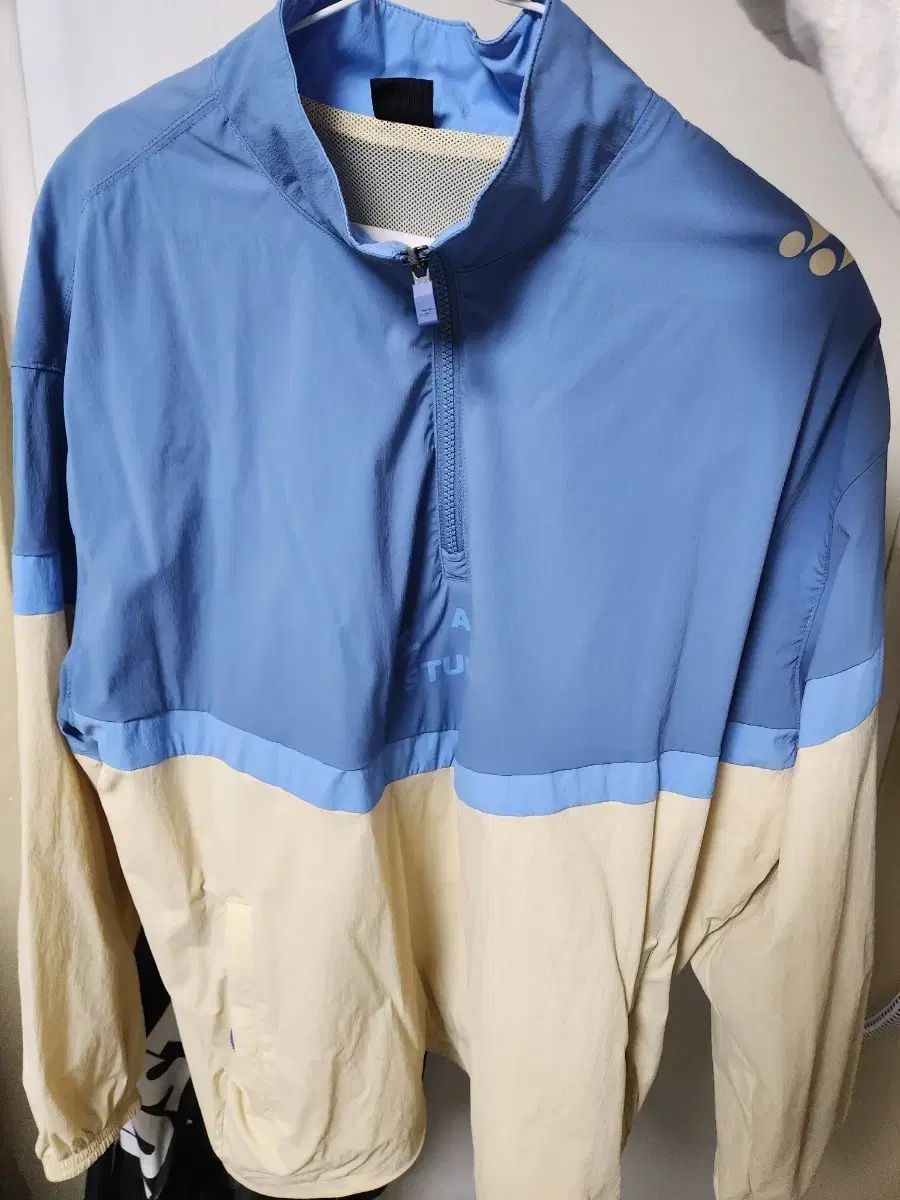 アイエプ ヨネックス ウーブン プルオーバー