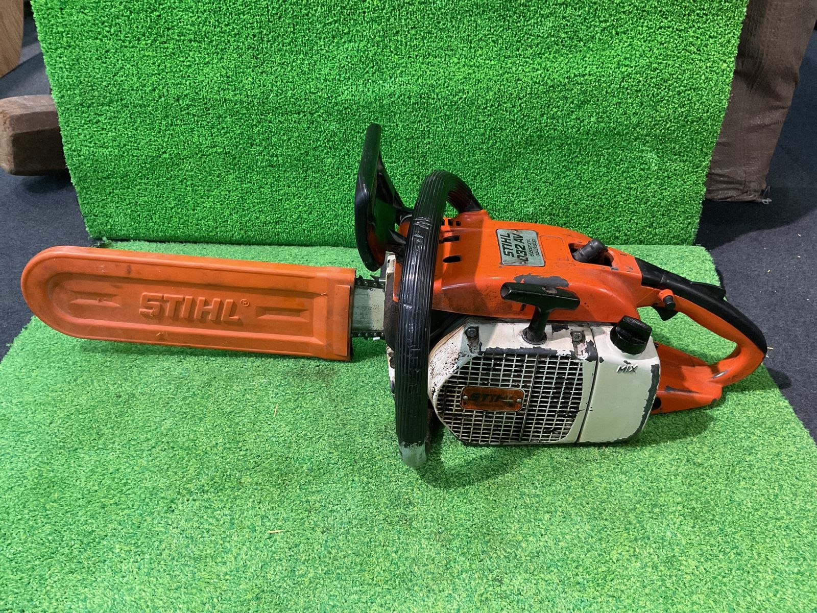 AV エンジンチェンソー