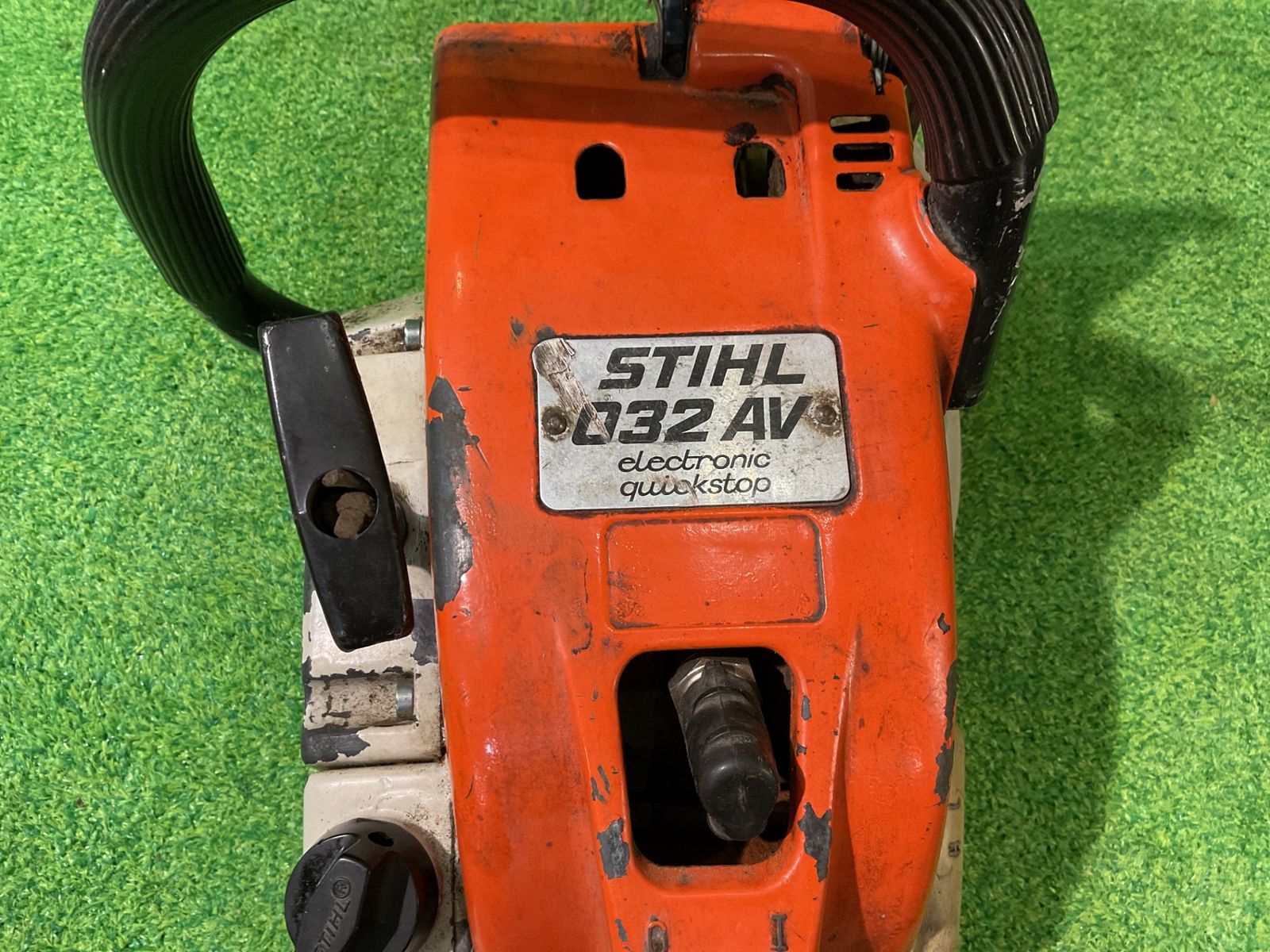 STIHL 032 AV エンジンチェンソー サ-276