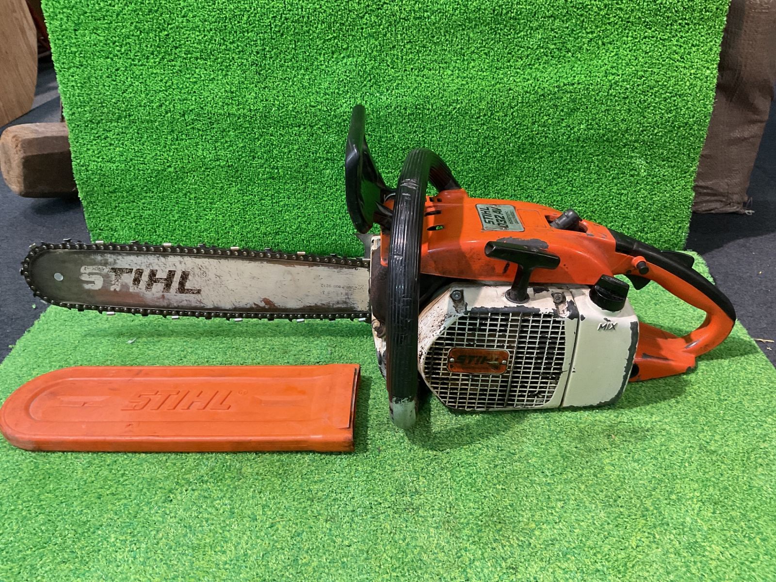 STIHL 032 AV エンジンチェンソー サ-276