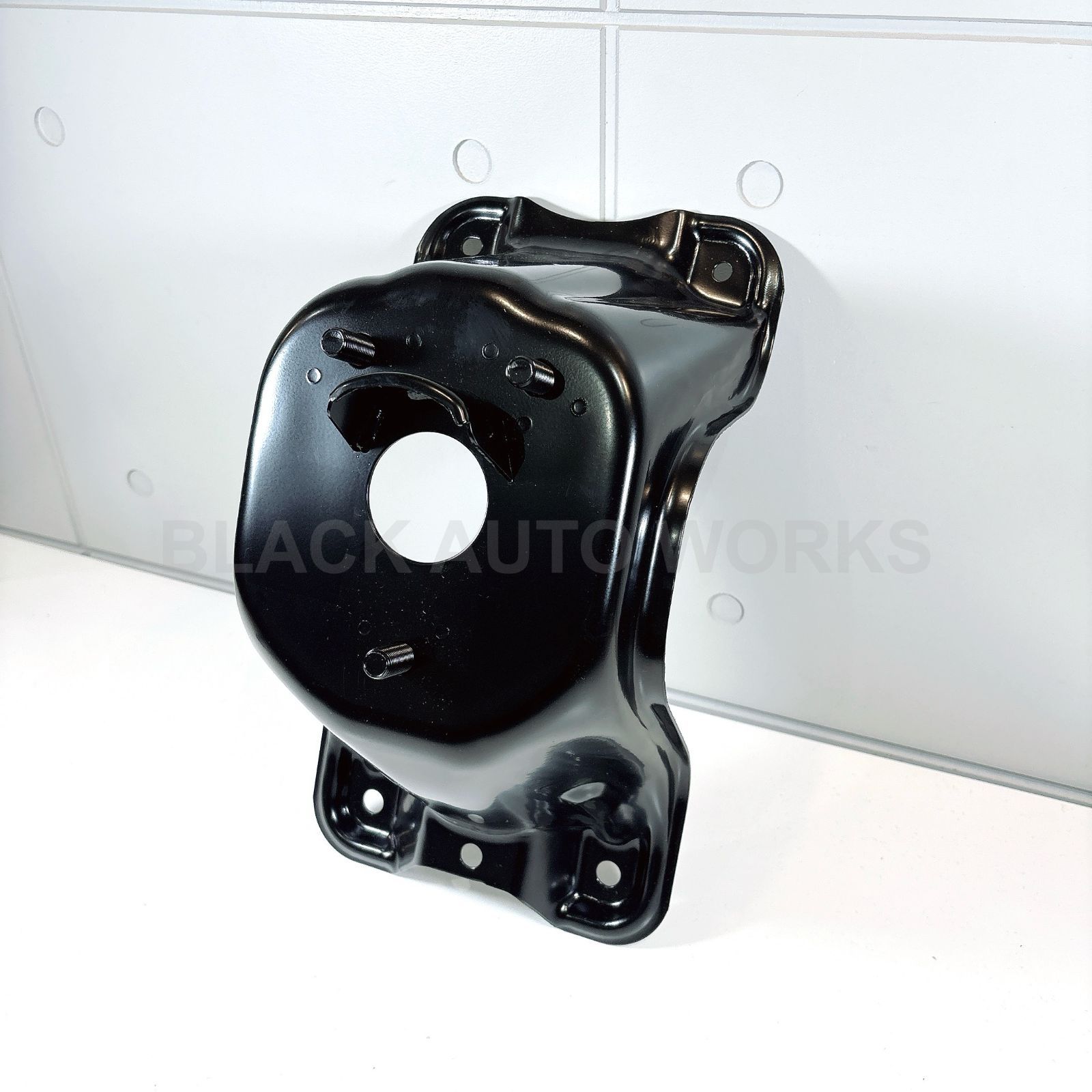 海外トヨタ純正品】ランクル 70 スペア キャリア ブラケット 背面