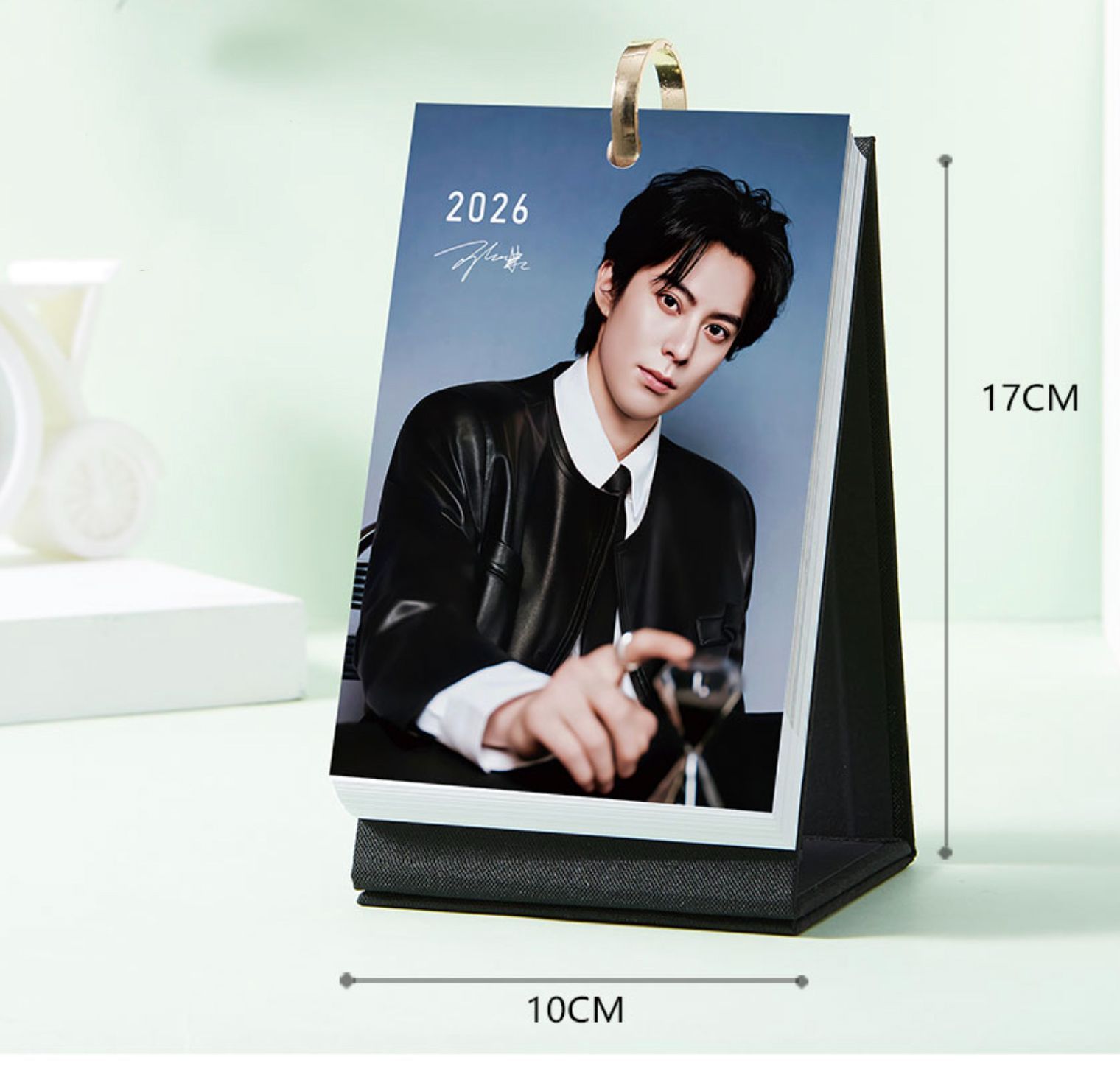 王鶴棣 ワンホーディー 2026年 週めくりカレンダー 015 王鹤棣 - メルカリ