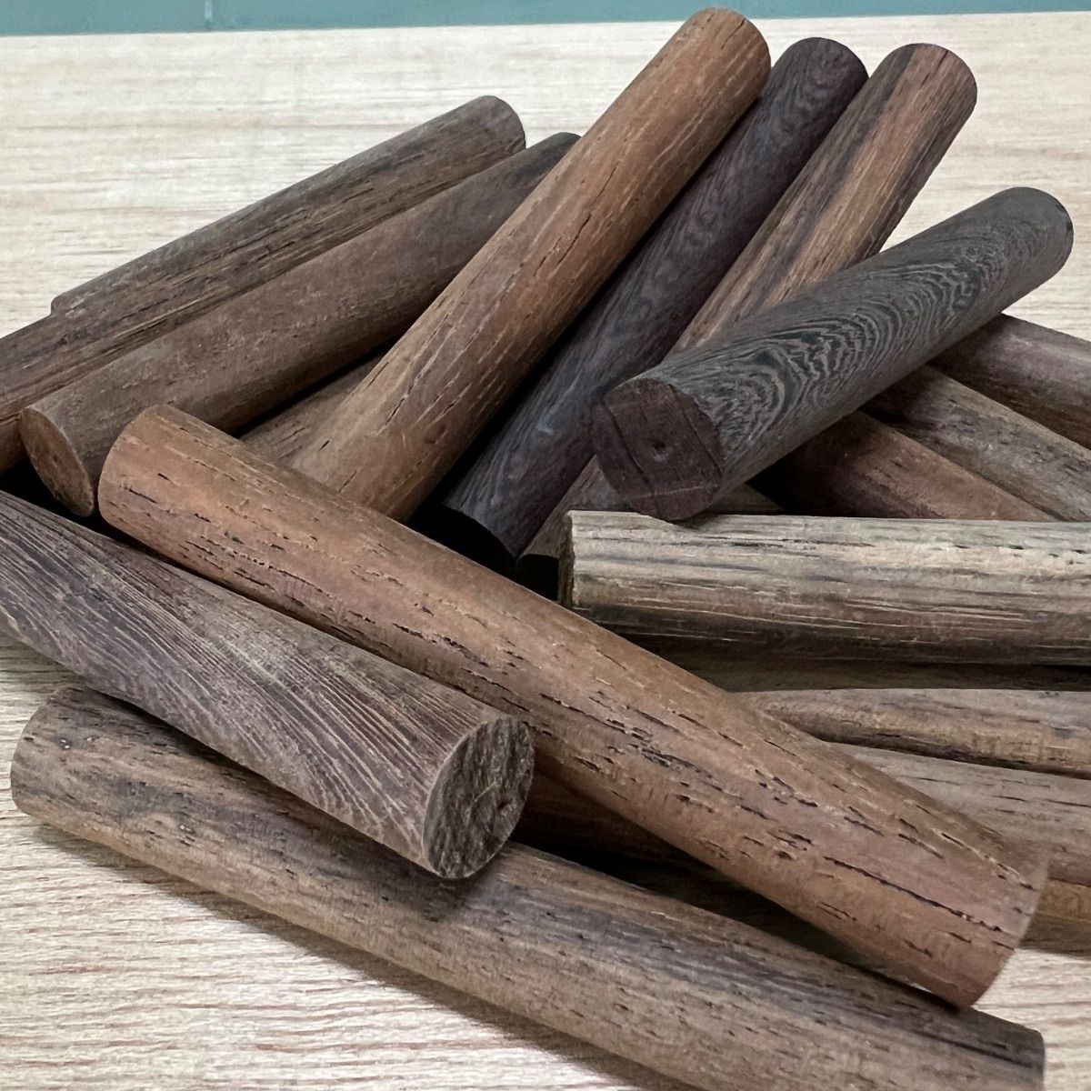 ︎ 木材 端材 製作材料 7 kg まとめ 1. . キロ SZ 11 b