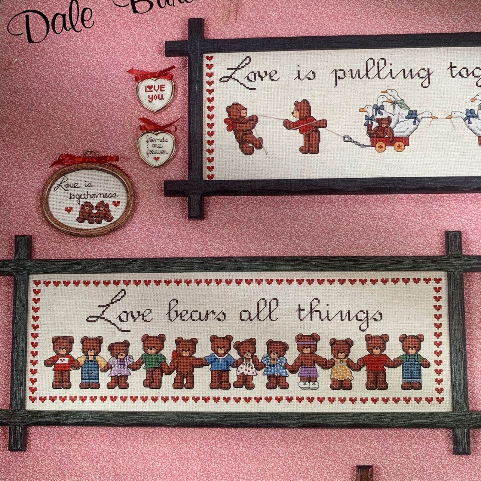 海外 ヴィンテージ 刺繍図案 Love Bears All Things（Dale Burdett