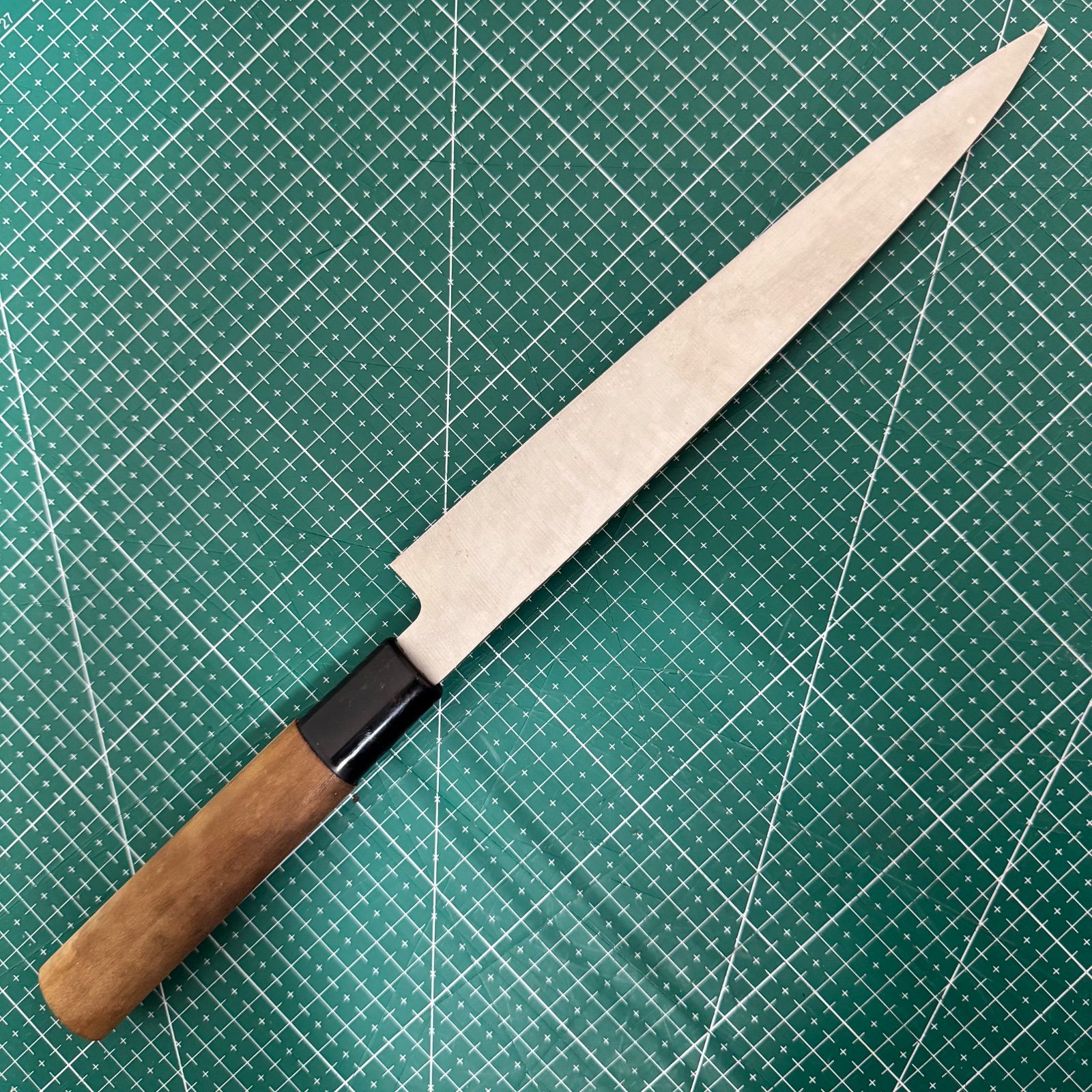 佐文 柳刃包丁 33cm 登録銘 木鞘付き 中古 佐文 柳刃包丁 33cm 登録銘