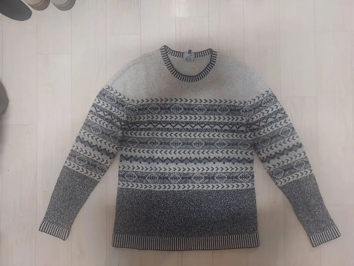 アレキサンダー・マックイーン セーター