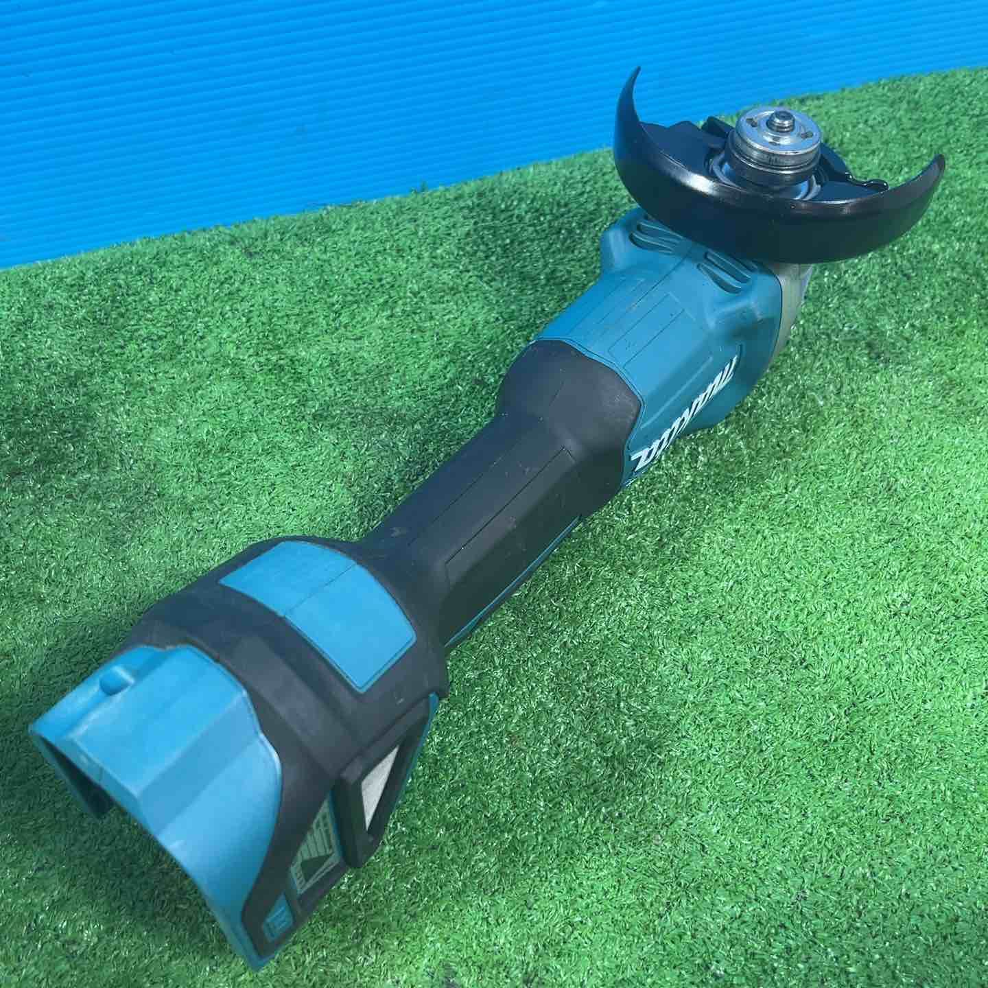 マキタ makita 100 mmコードレスディスクグラインダ GA 410 DZ