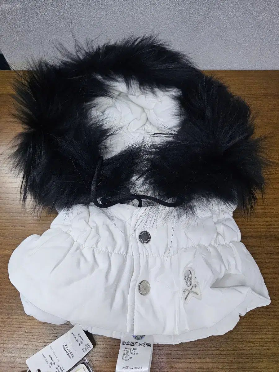 MARK - LONA マークアンドロナ ファー フーディー 帽子