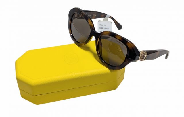 未使用 スワロフスキー サングラス バタフライ SK6037 クリスタル　べっ甲柄　ブラウン　ストーン SWAROVSKI 石　大粒　ラインストーン 未使用 スワロフスキー サングラス バタフライ SK6037 クリスタル