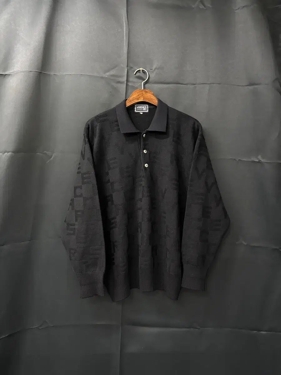 ヴェルサーチェ ニットTシャツ