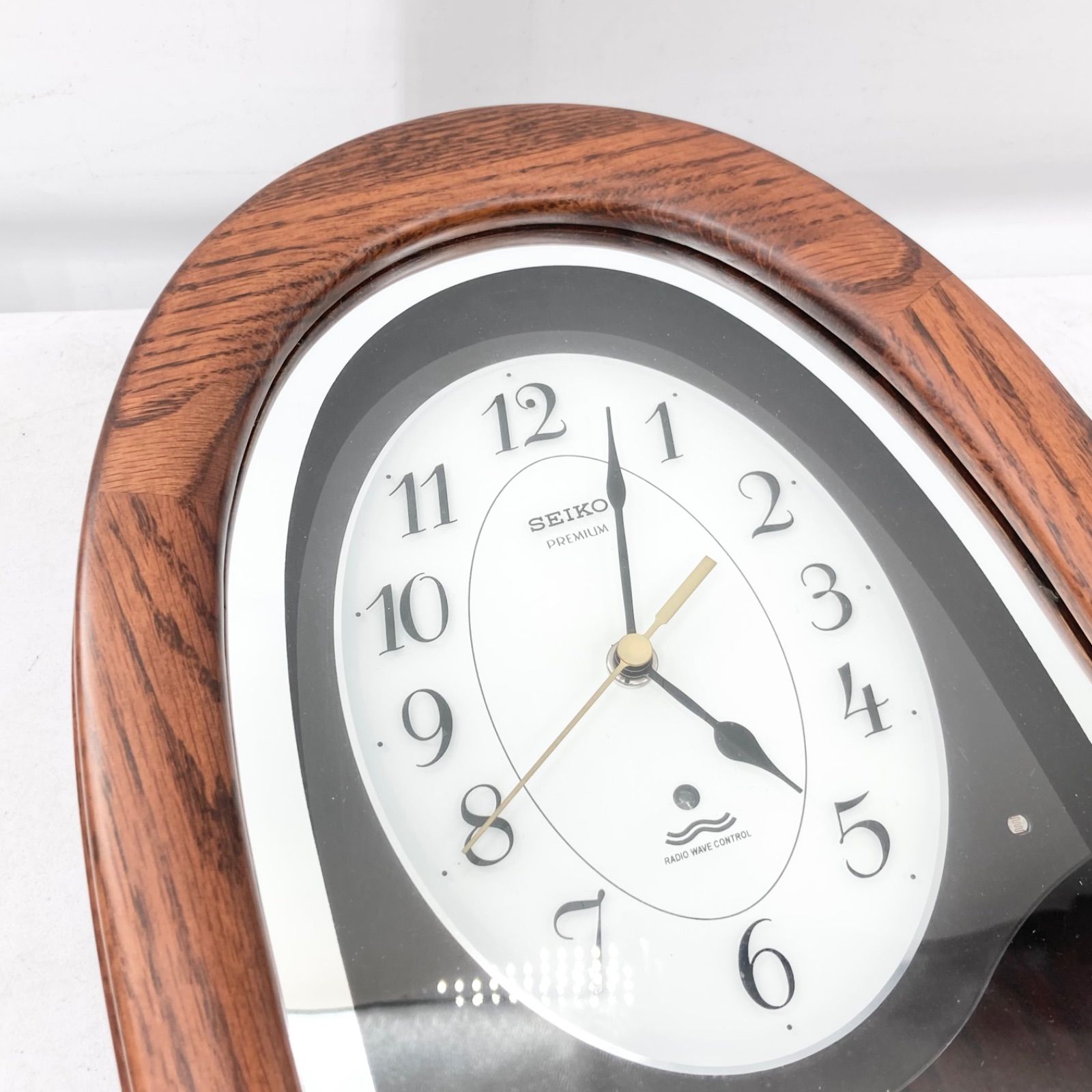 SEIKO セイコー 電波掛時計 振り子時計 RQ202B ウッド調 オーバル型
