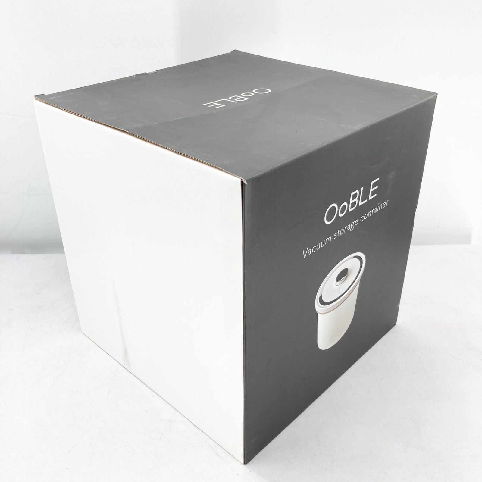 開封品 OoBLE OB 001 WH 真空保存容器 ホワイト 13 L 自動真空 米びつ ペットフード ストッカー おしゃれ 保存 密閉
