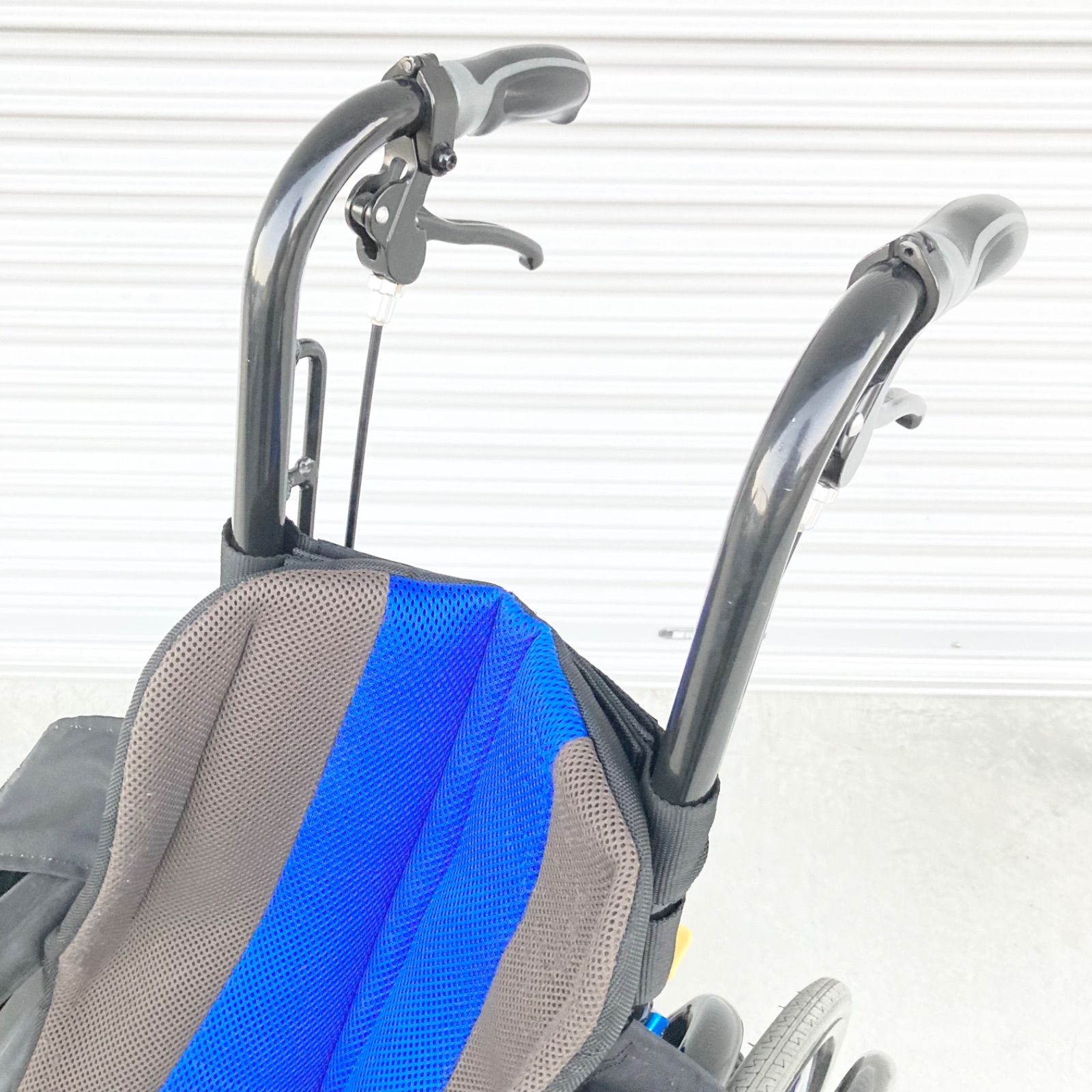 ルーク LUUK-01 子供用モジュール車椅子 自走式 身長90〜130 cm対応