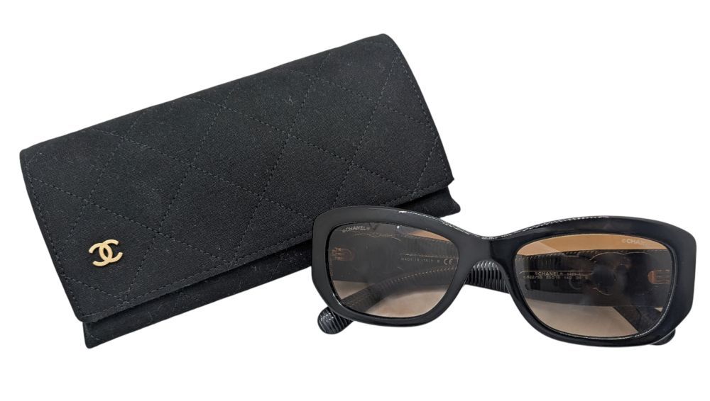 中古品 CHANEL ブラック サングラス 中古】CHANEL シャネル サングラス ブラック 5493-A CCロゴ CCマーク