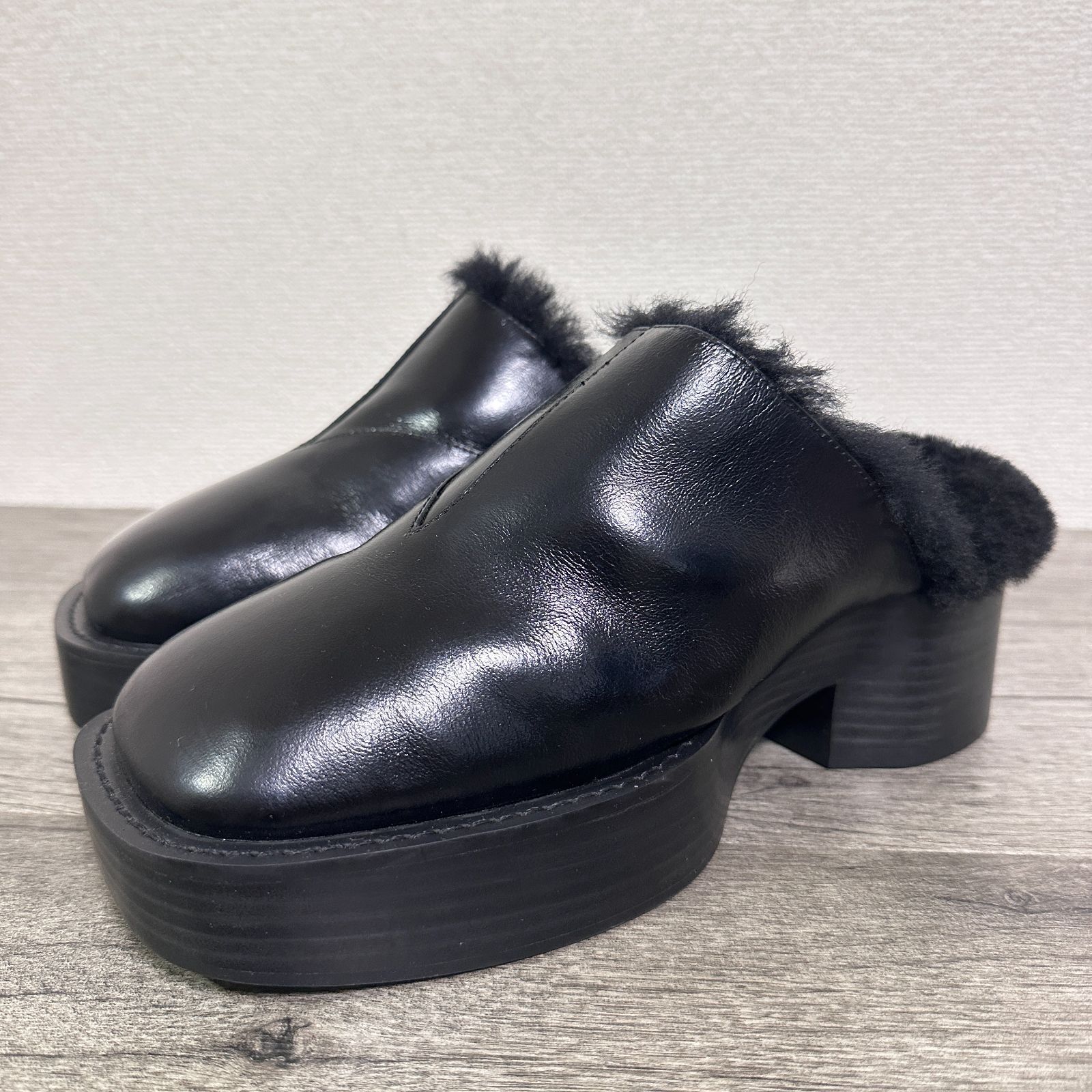 ALM 24 AW VIVLOS LEATHER MULES スクエアトゥ 裏ボア 厚底ミュールサンダル 37 23 5 cm ブラック