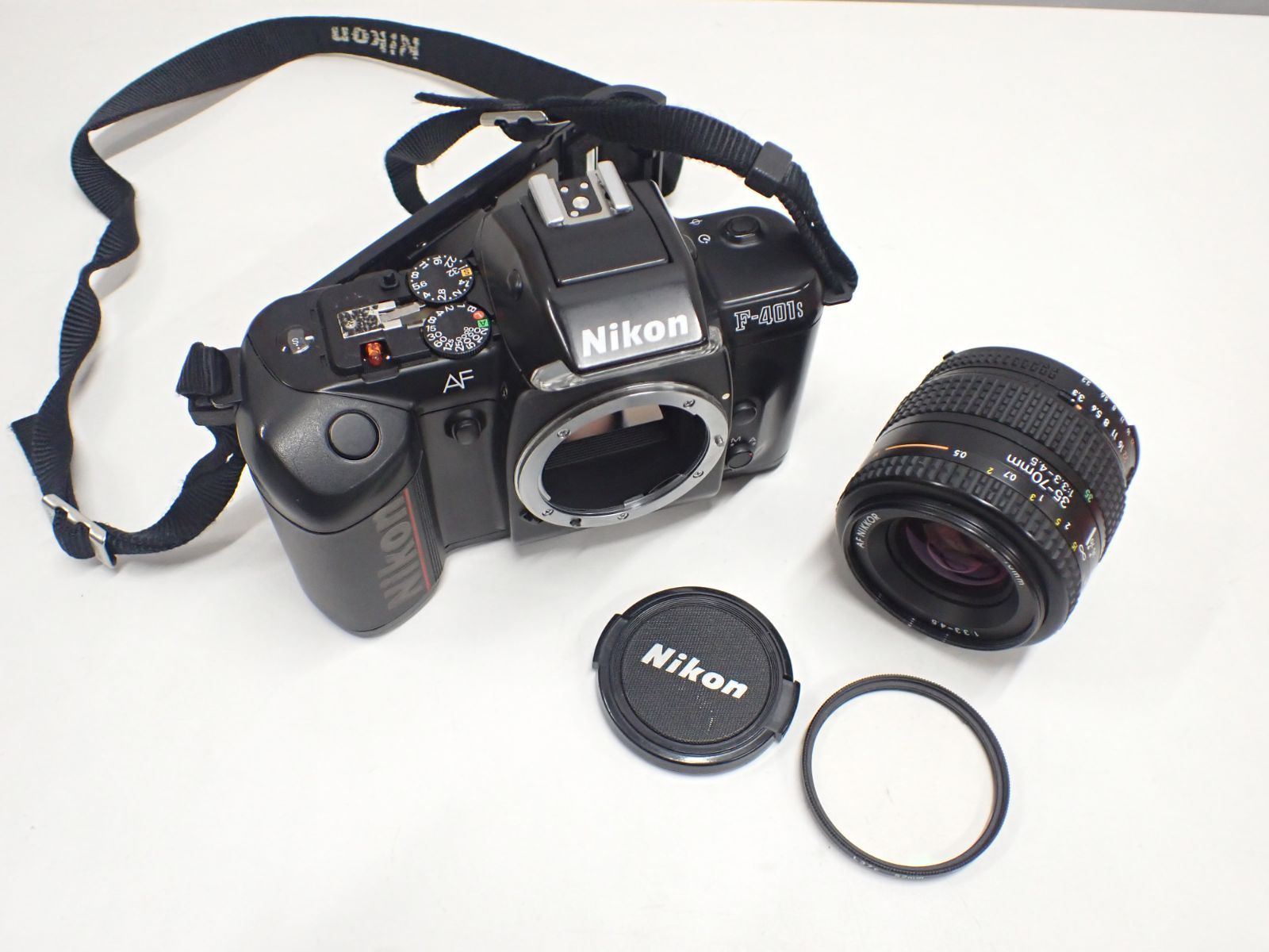 Nikon ニコン F-401S 一眼レフフィルムカメラ AF Nikkor 35-70mm F3.3