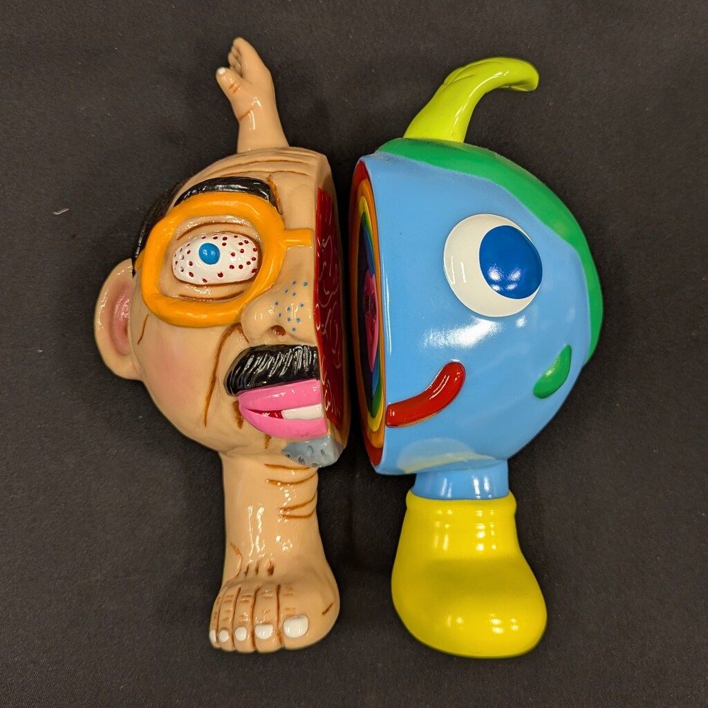 デハラユキノリ/LeeeeeeToy 50/50 半人類半地球 - メルカリ