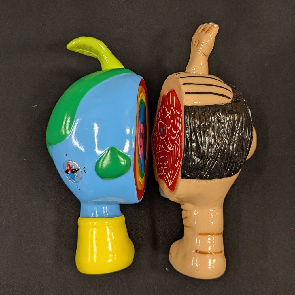 デハラユキノリ/LeeeeeeToy 50/50 半人類半地球 - メルカリ