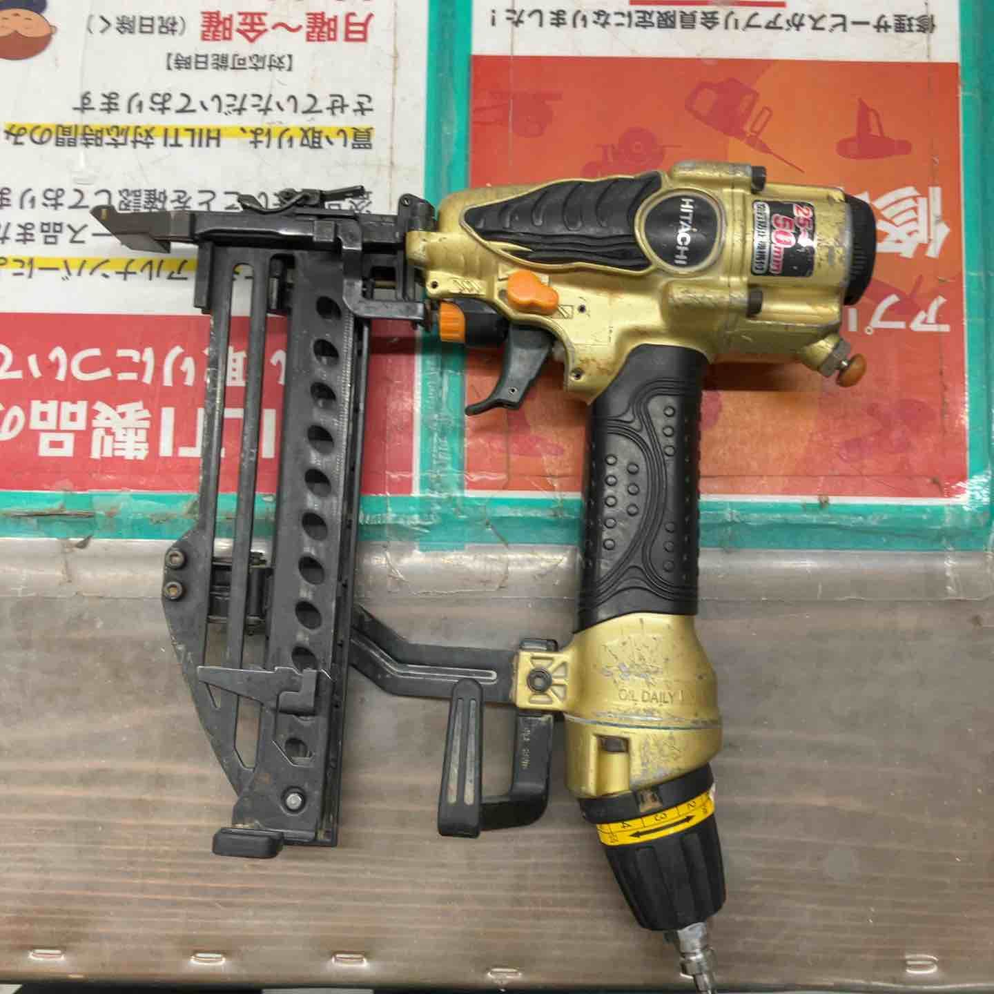 ハイコーキ HIKOKI 旧 日立工機 高圧フロアタッカ