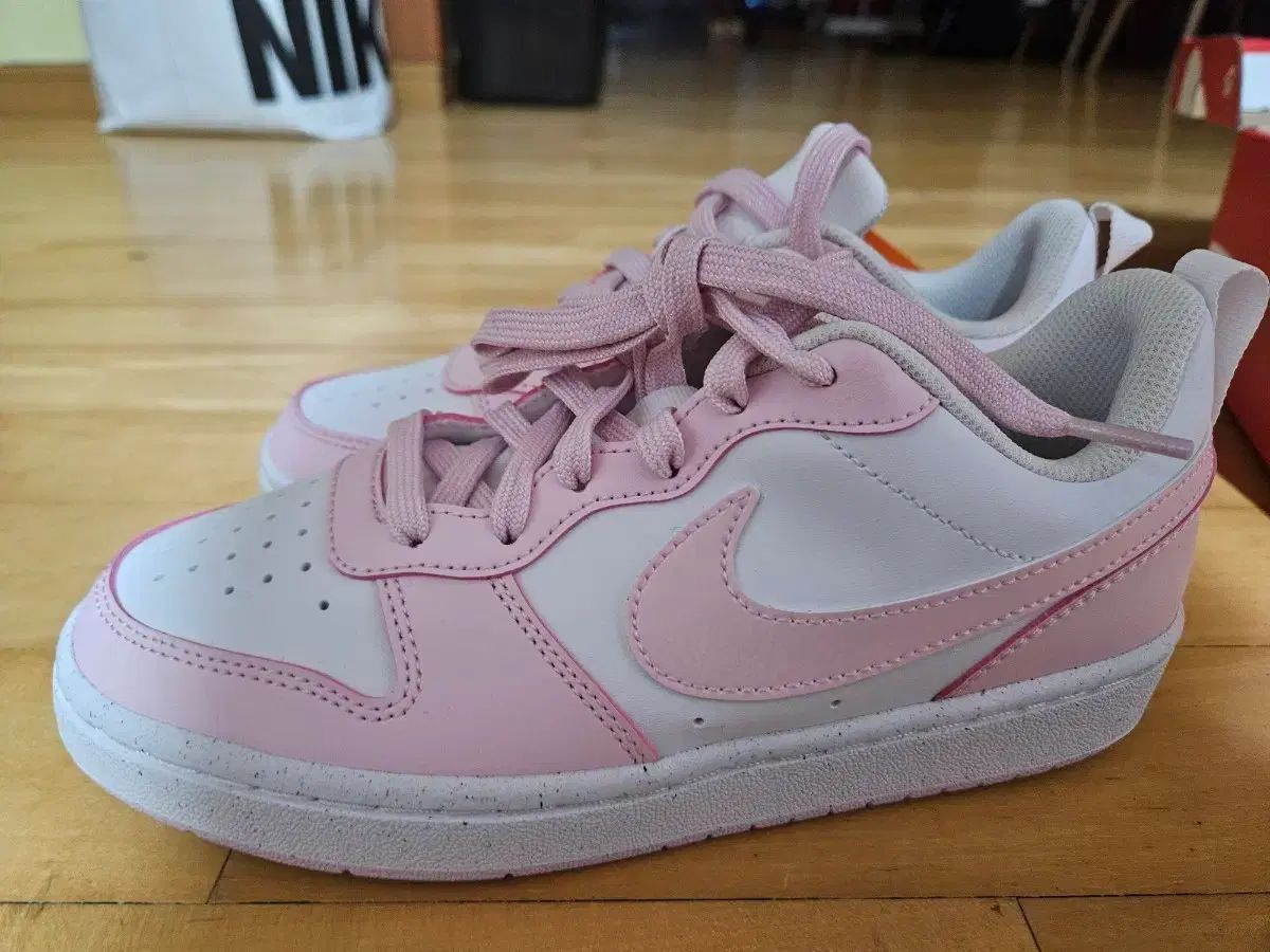 ナイキ ダンクロー ピンク