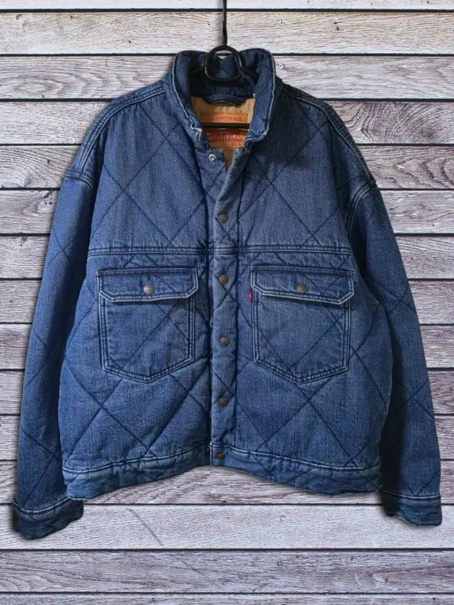 リーバイス 節約 ウォーク ヘビー キルティング ツリーカー ジャケット L