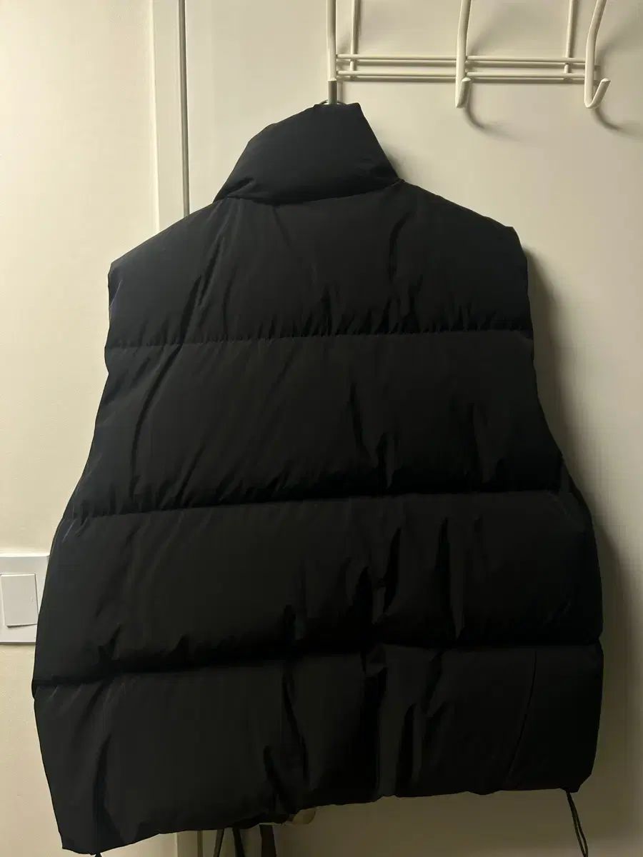 ビーカー オリジナル ダウンベスト