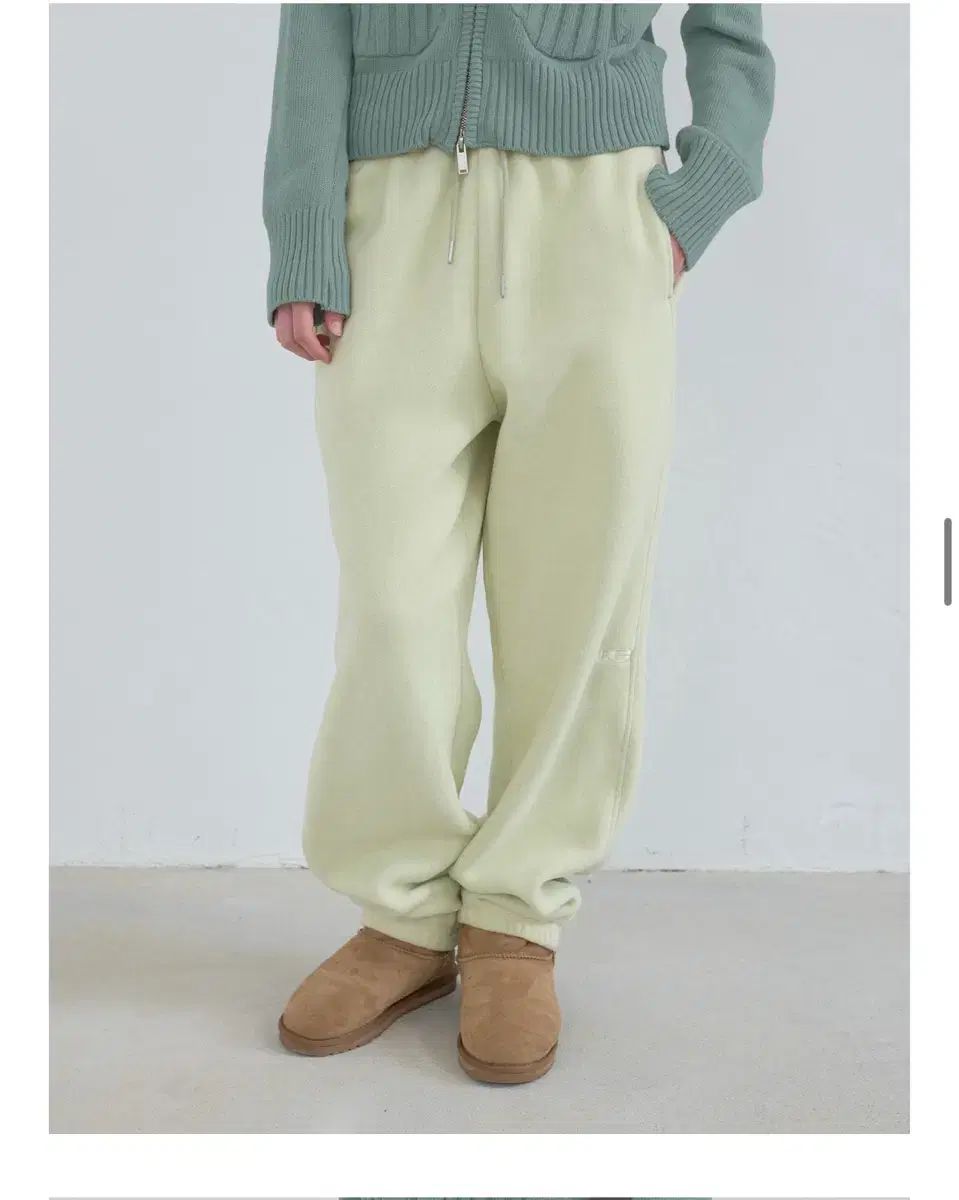 エンゾーブルース フリース ジョガー レモン