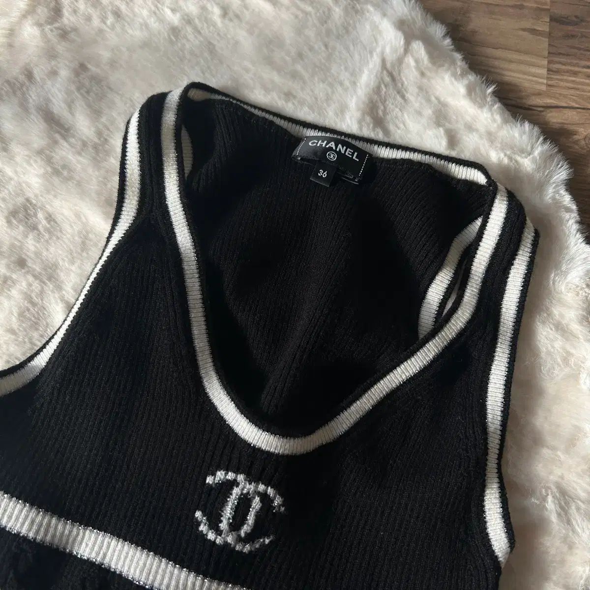 シャネル ストライプ カシミア ニット トップス - メルカリ