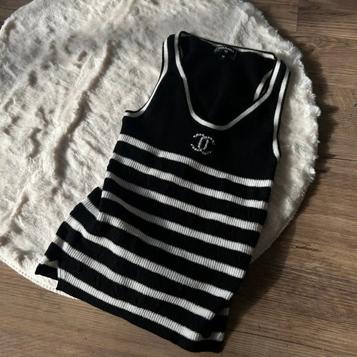 CHANEL ストライプ ニットトップス サイズ40 CHANEL ストライプ ニットトップス サイズ40