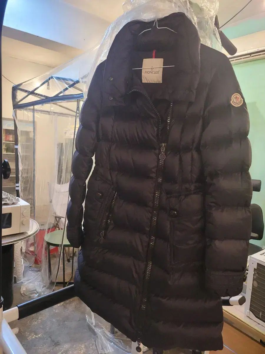 モンクレール レディース ダウン