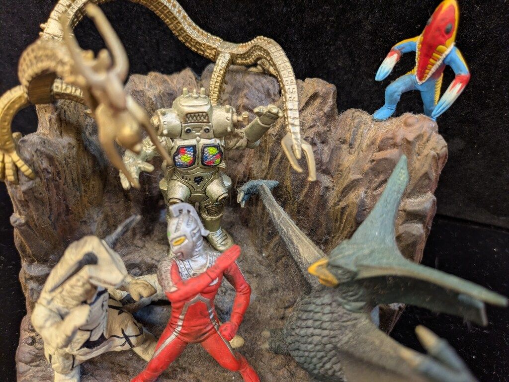 バンプレスト 一番くじ ウルトラセブン ジオラマフィギュア賞 - メルカリ