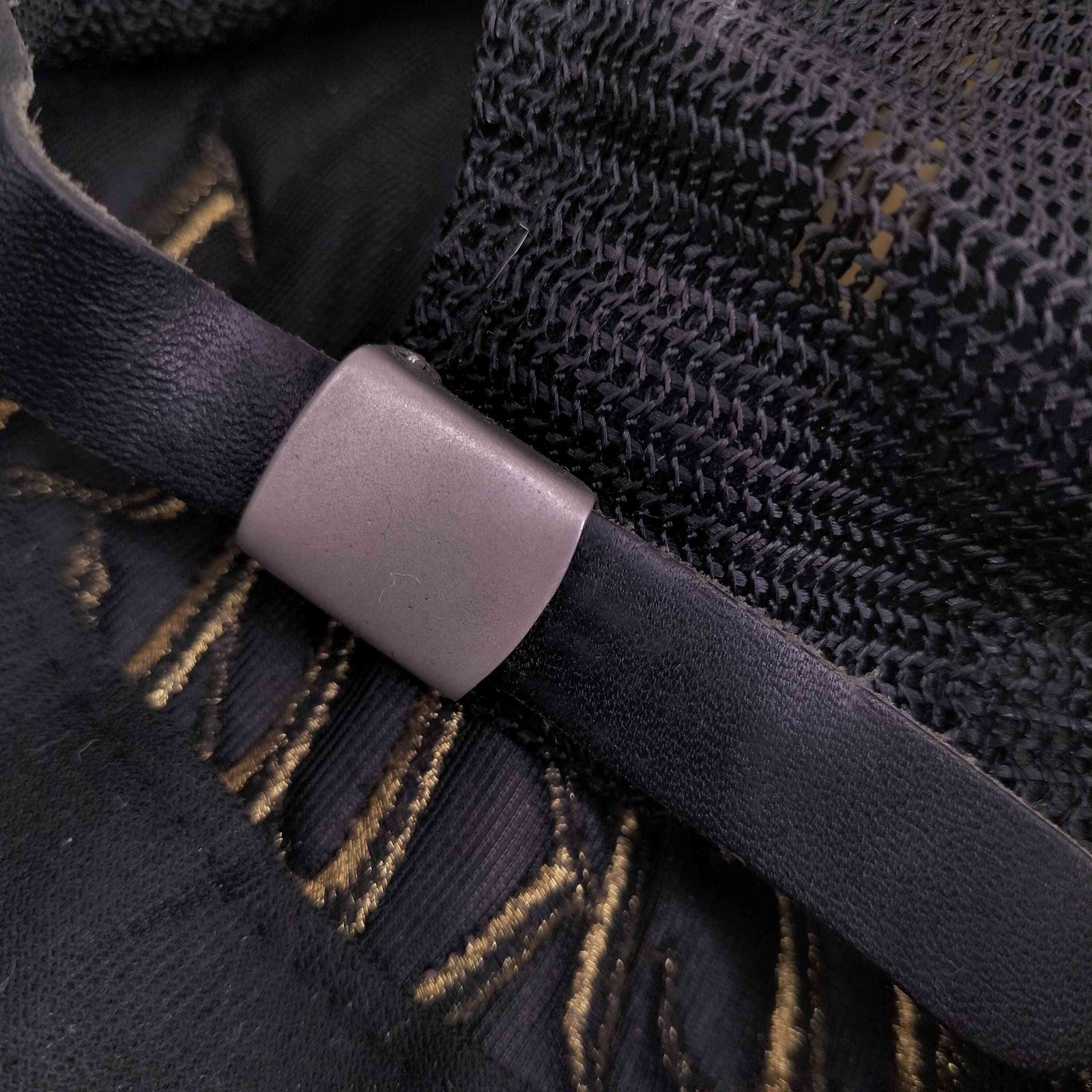 イサムカタヤマ バックラッシュ ISAMU KATAYAMA BACKLASH スエード