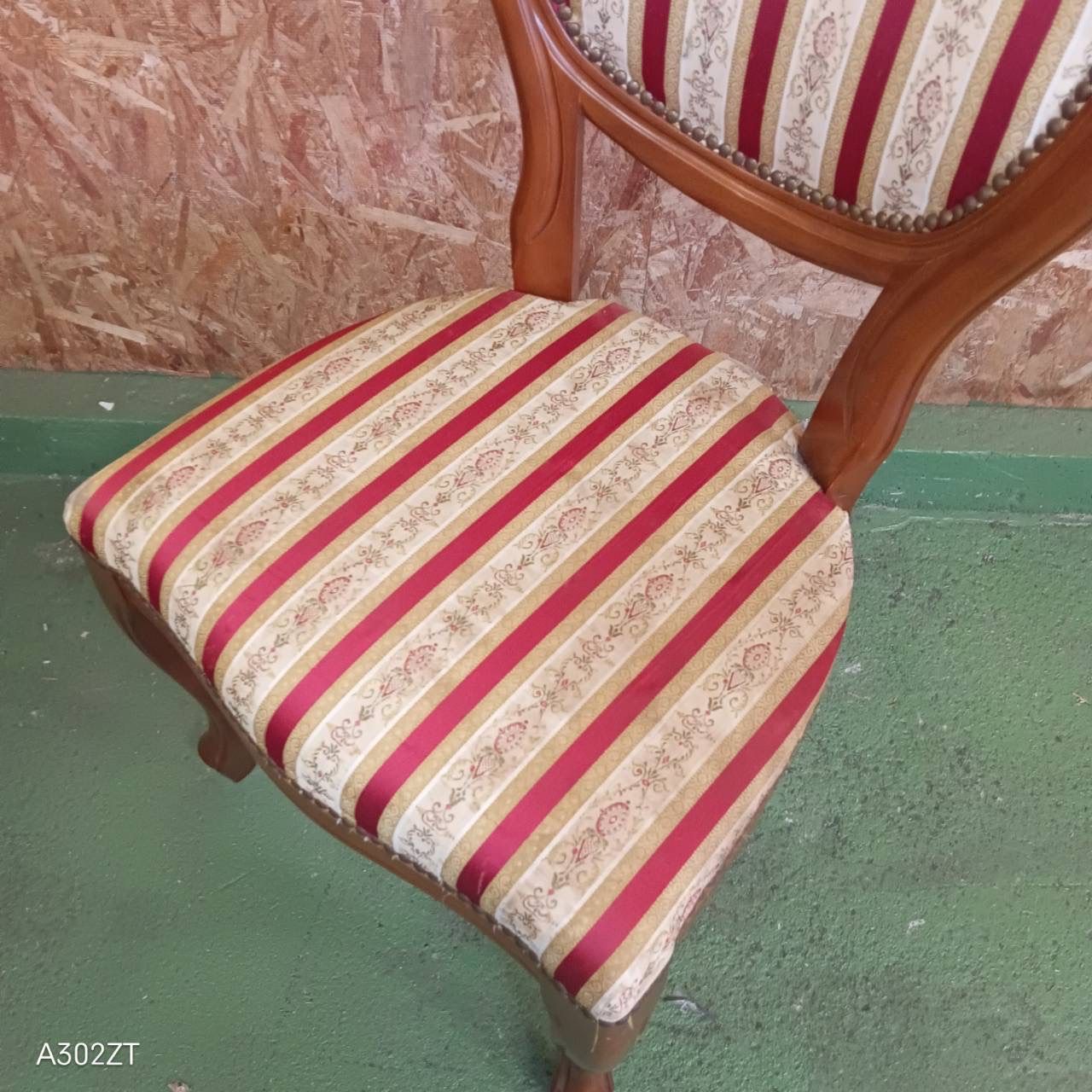 003送料設置無料　別荘保管品　英国猫足チェア　アンティーク風　おしゃれ 003送料設置無料 別荘保管品 英国猫足チェア アンティーク風 おしゃれ