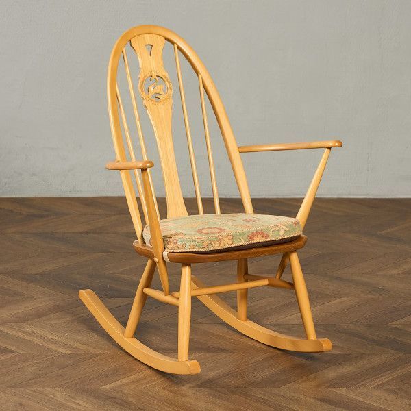 アーコール ERCOL ヴィンテージ スワンバック ロッキングチェア ラウンド型メタルラベル 95392