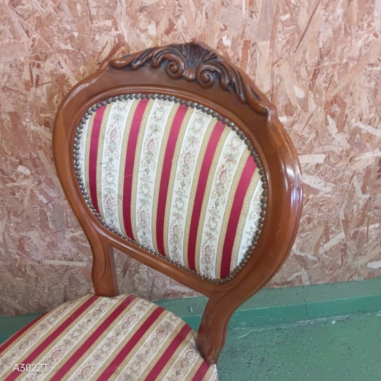 001送料設置無料 別荘保管品 英国猫足チェア アンティーク風 おしゃれ