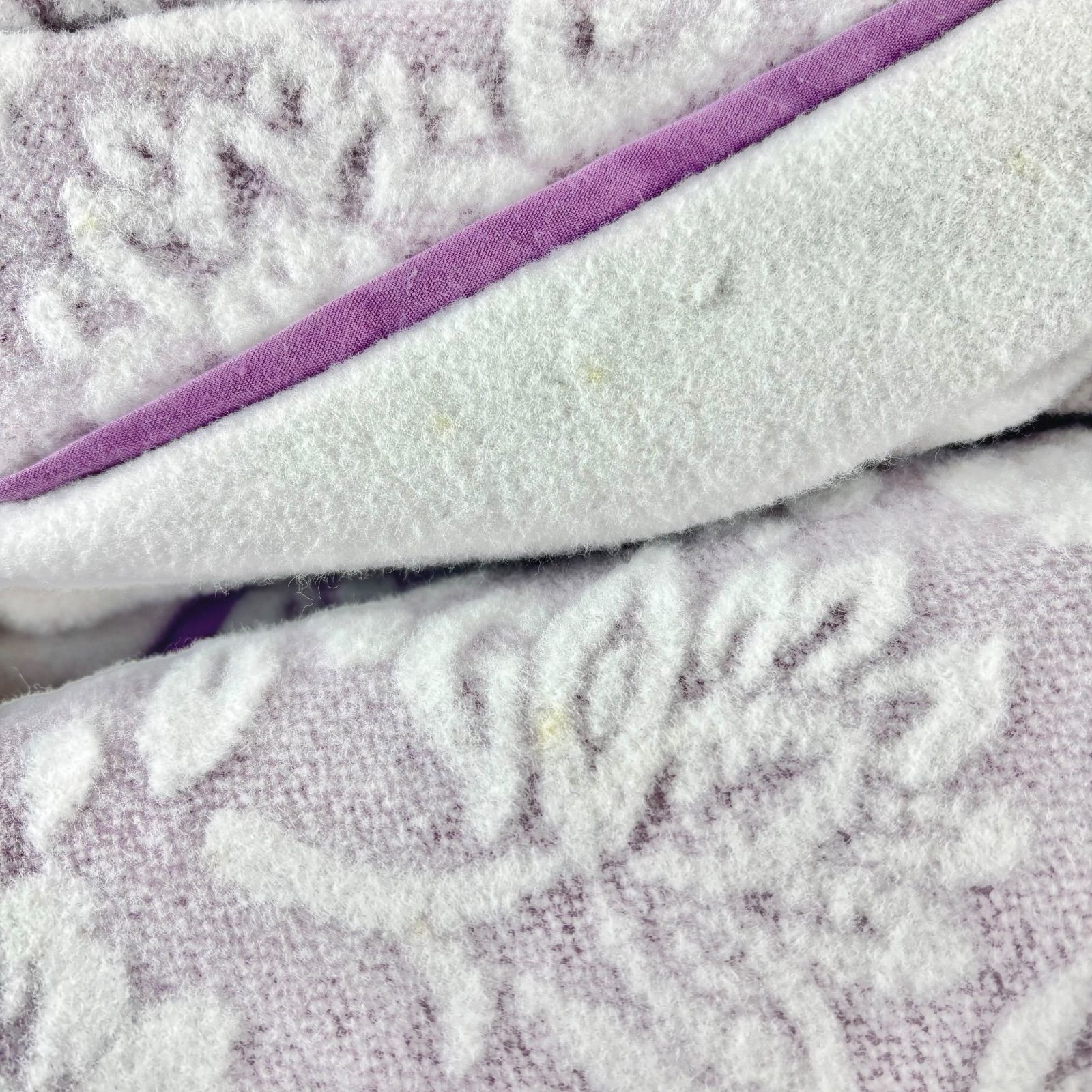 未使用品】YVESSAINTLAURENT 綿毛布 140×200 綿100％ - メルカリ