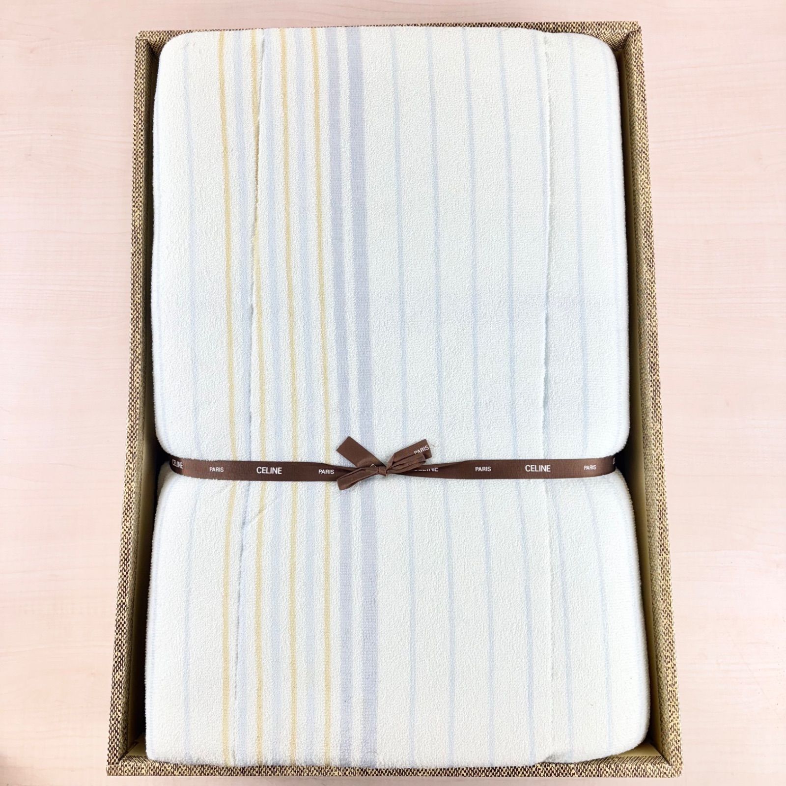 未使用品】CELINE 西川産業 合繊掛けふとん 肌掛 140×190 綿100