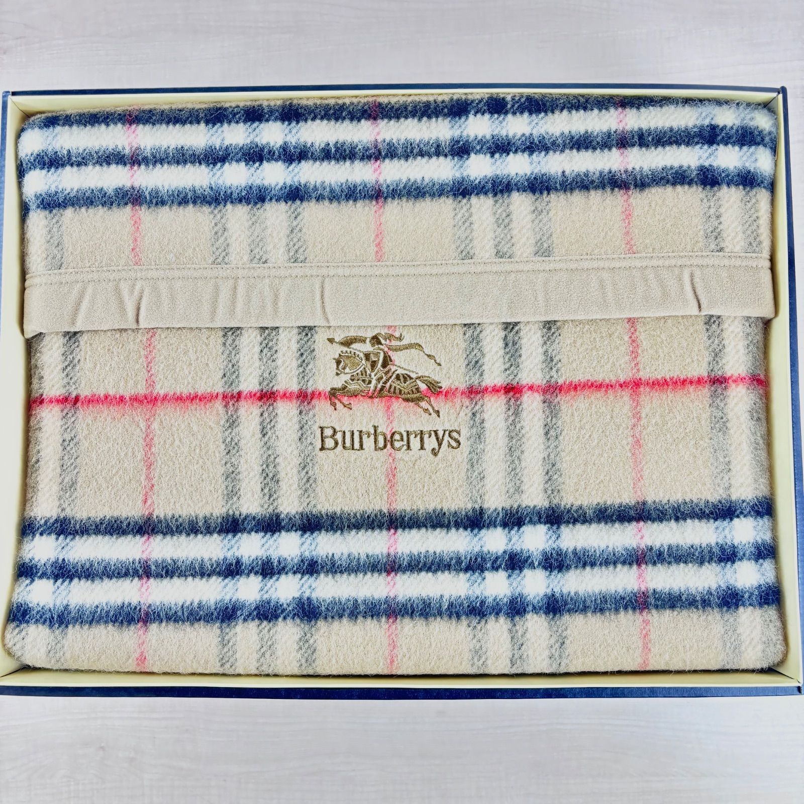 未使用品】Burberrys 西川産業 純毛毛布 140×200cm 毛100％ - メルカリ