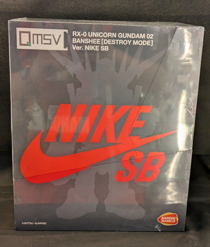 バンダイ RX-0 UNICORN GUNDAM 02 BANSHEE DESTROY MODE Ver NIKE SB