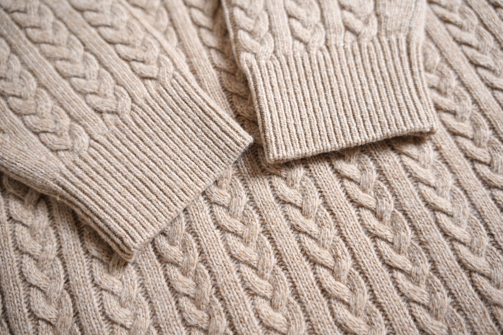 848y*美品 ebure エブール カシミヤ混 ケーブル編み ニットワンピース