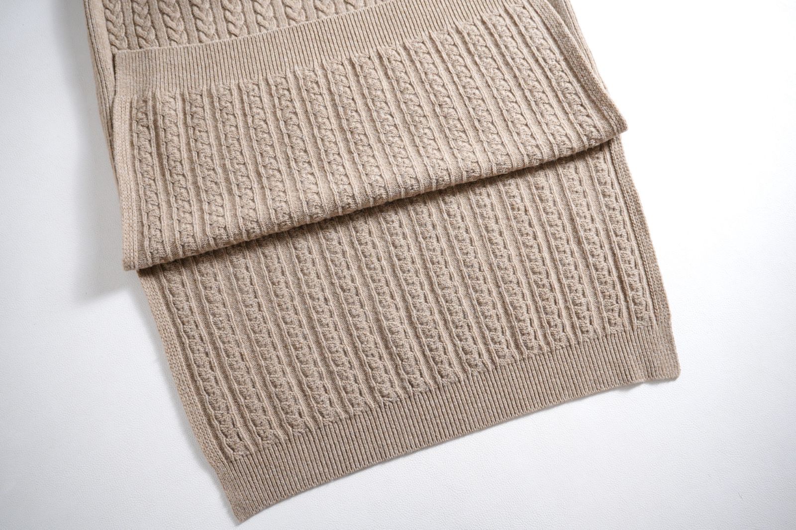 848y*美品 ebure エブール カシミヤ混 ケーブル編み ニットワンピース